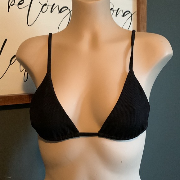 Kotomi Swim little black bikini - Picture 7 of 13